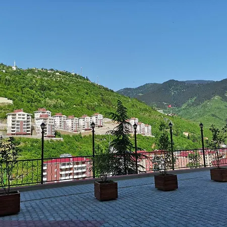 Grand Mela Hotel
