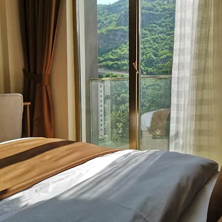 Hotel Grand Mela 3*