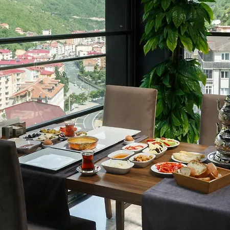 Hotel Grand Mela 3*