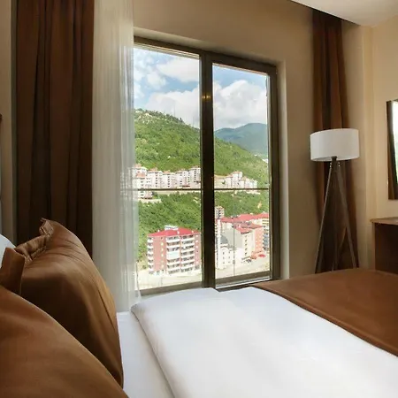 Grand Mela Hotel 3*