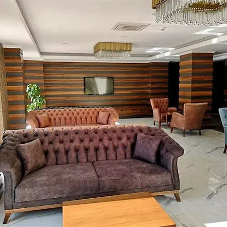 Grand Mela Hotel